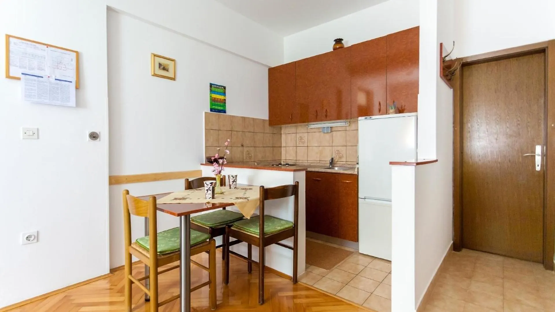 Apartment Ferienwohnung Fuer 2 Personen Ca 36 Qm In Njivice, Kvarner Bucht Krk