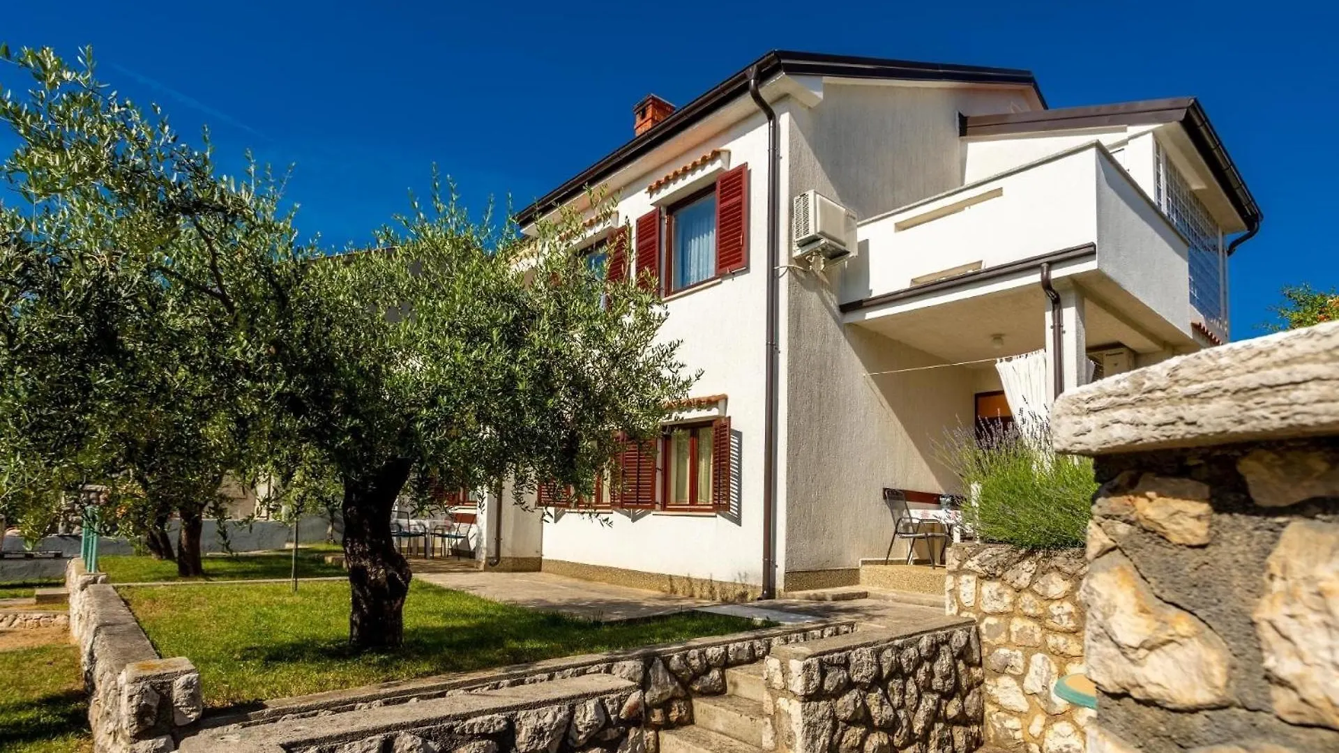 Ferienwohnung Fuer 2 Personen Ca 36 Qm In Njivice, Kvarner Bucht Krk