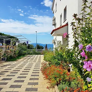 Milka 1 Apartment